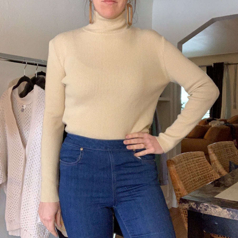 Reversible cashmere wool blend turtleneck sweater